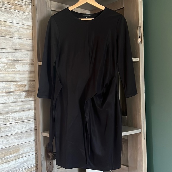 Medium Dynamite Black Long Sleeves Dress - Picture 2 of 7